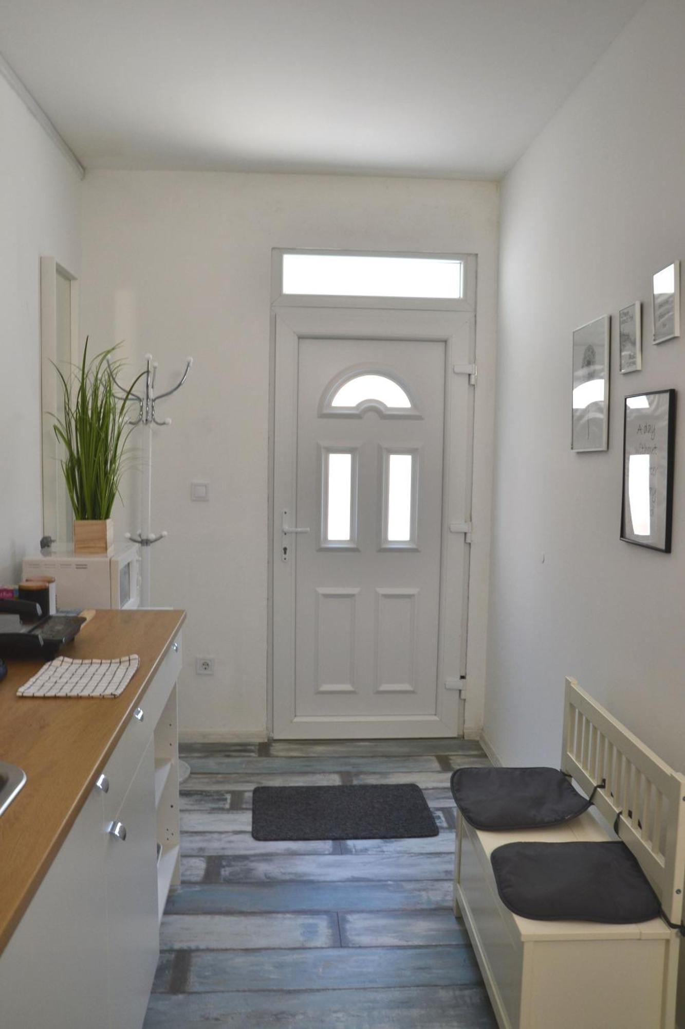 Akvamarin Apartman 凯斯特海伊 外观 照片