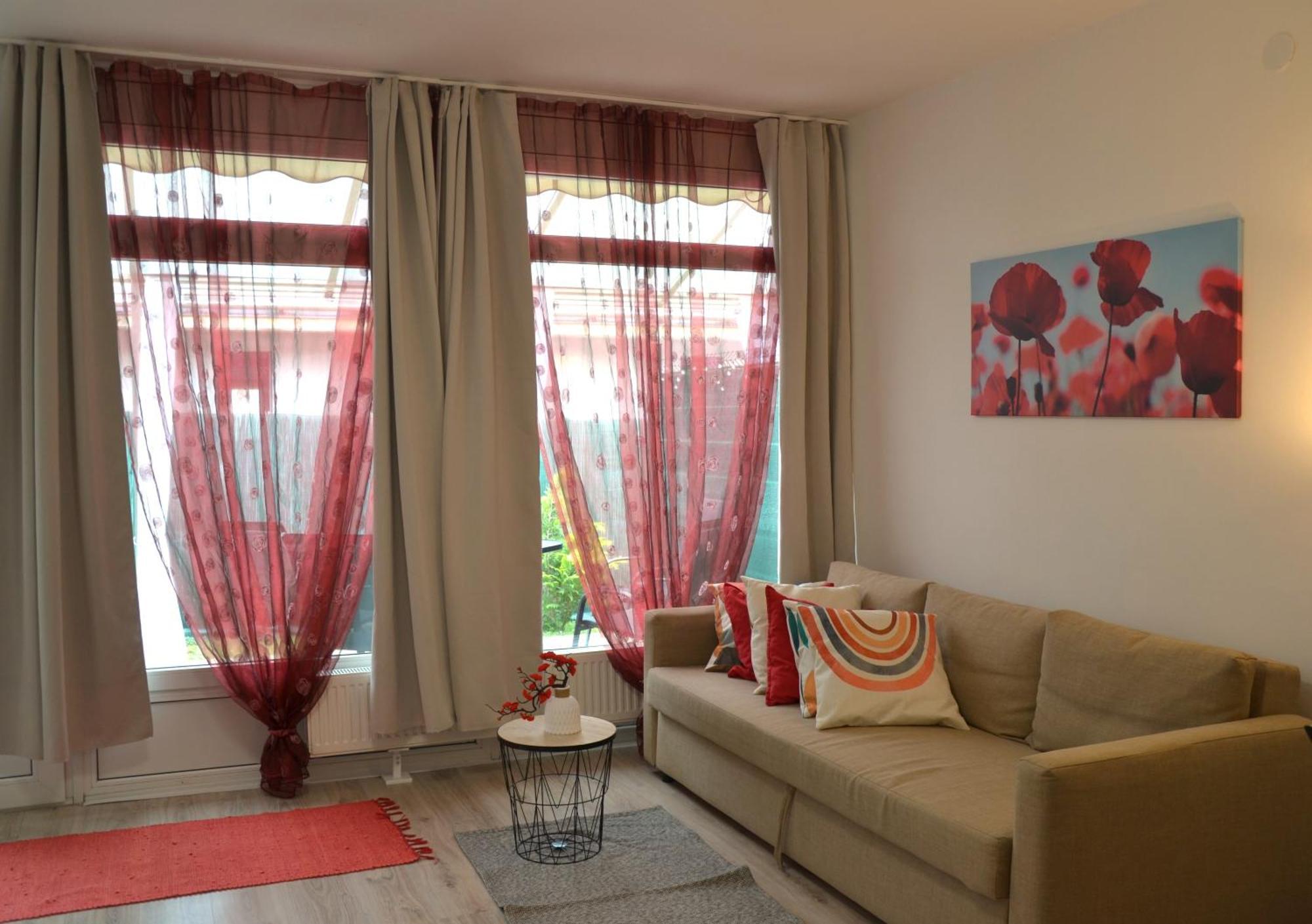 Akvamarin Apartman 凯斯特海伊 外观 照片